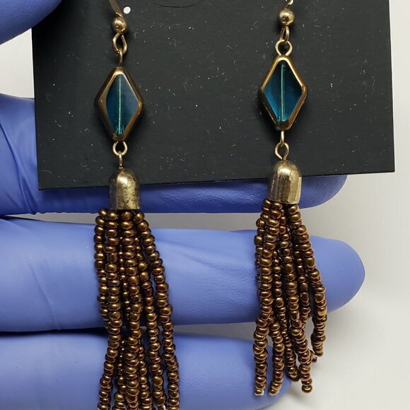 Women's Old Gold-tone - Brown Beads Fringed Drop Dangle Earrings with Blue Stone - Picture 5 of 6